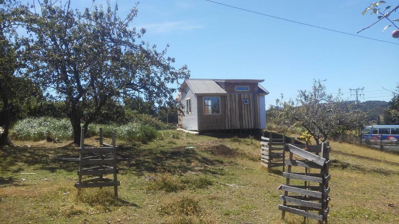 카스트로 La Petite Cabane De Putemun 빌라 외부 사진